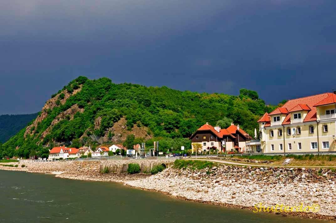 Romantikhotel Residenz Wachau Aggsbach Bagian luar foto