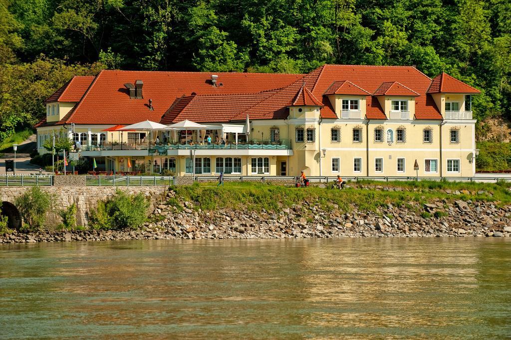 Romantikhotel Residenz Wachau Aggsbach Bagian luar foto